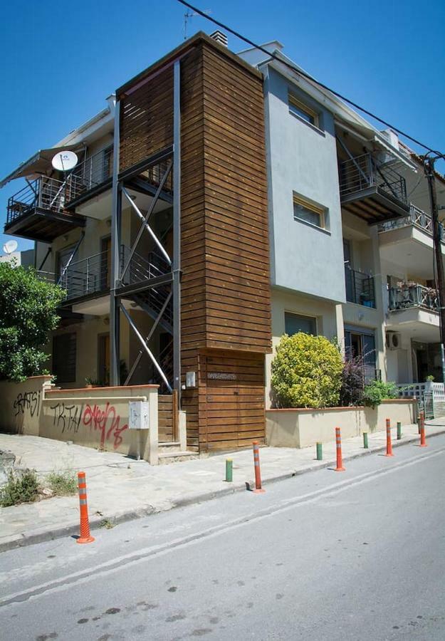 Quiet Urban Studio With Private Backyard Thessaloniki Exterior foto